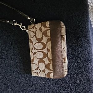 COACH CANVAS WRISTLET